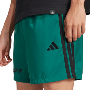 Adias Chelsea shorts m. lommer, Gr�n med Vejstrup logo 